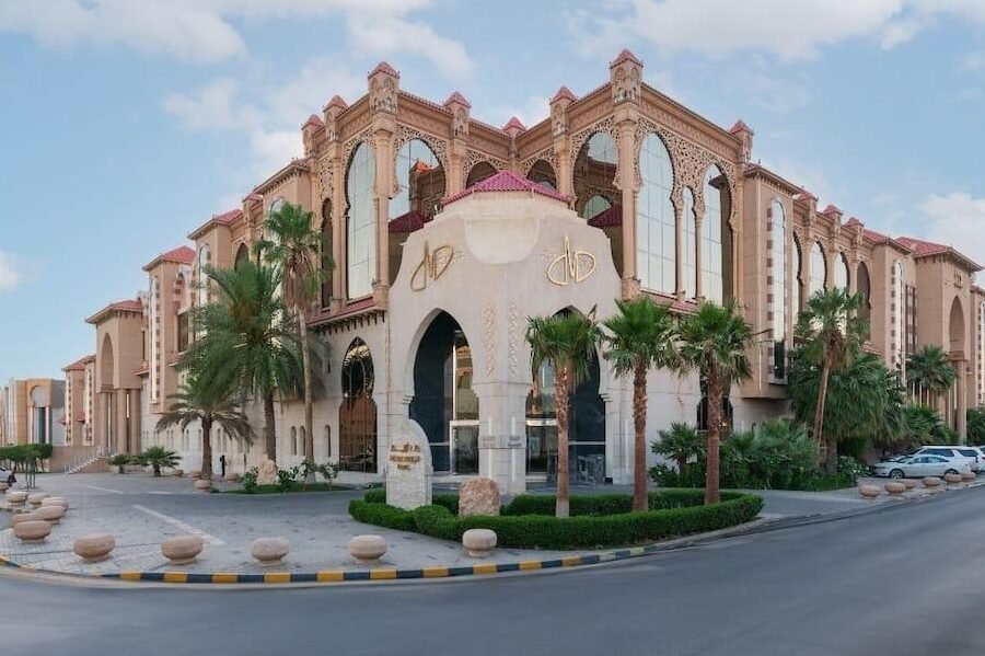Madarim Crown Hotel, Riyadh | HotelsCombined